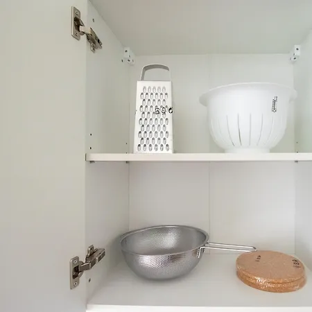 Tolstov - Monteurwohnung - 2 Schlafzimmer - Kueche - Waschmaschine - 25 Min Zur Messe Dus * Heiligenhaus