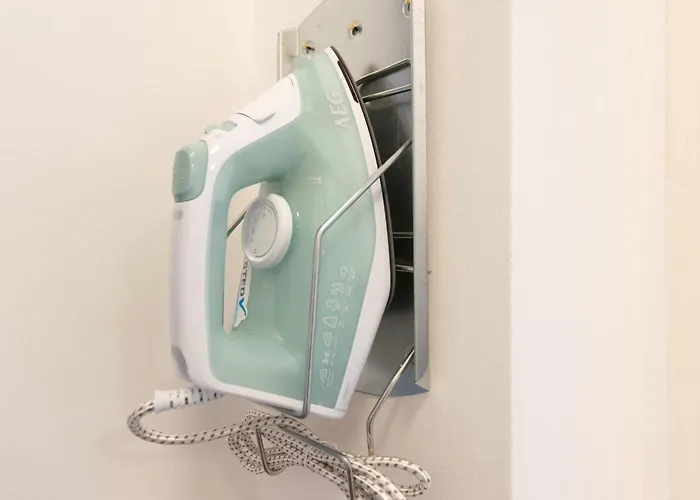 Tolstov - Monteurwohnung - 2 Schlafzimmer - Kueche - Waschmaschine - 25 Min Zur Messe Dus *