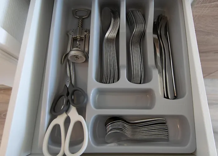 Lejlighed Tolstov - Monteurwohnung - 2 Schlafzimmer - Kueche - Waschmaschine - 25 Min Zur Messe Dus *