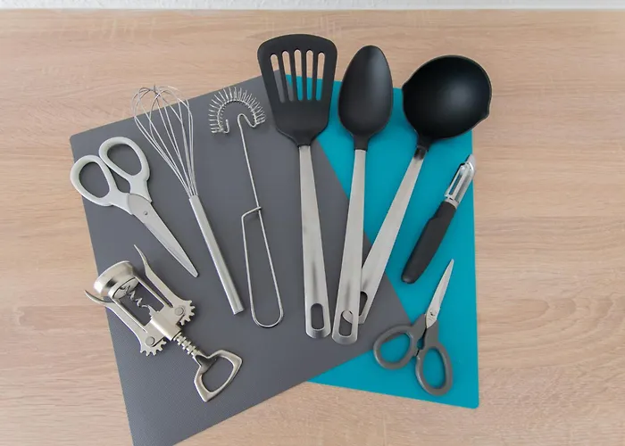 Tolstov - Monteurwohnung - 2 Schlafzimmer - Kueche - Waschmaschine - 25 Min Zur Messe Dus Lejlighed